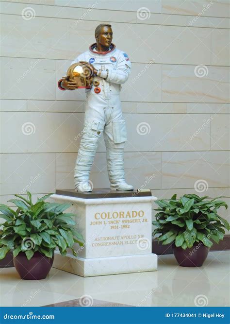 Famous Statue of American Astronaut Editorial Photo - Image of states ...