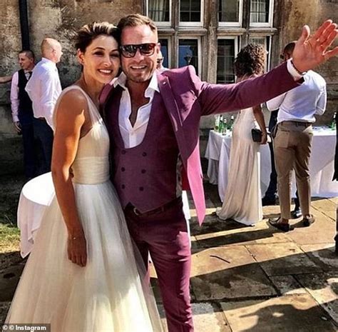 Emma Willis Wedding / Matt Willis Admits Burning His And Emma S Wedding ...