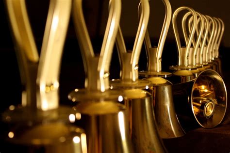 304. Free Concert with Handbells, Choirs & Candlelight Service | 365Barrington