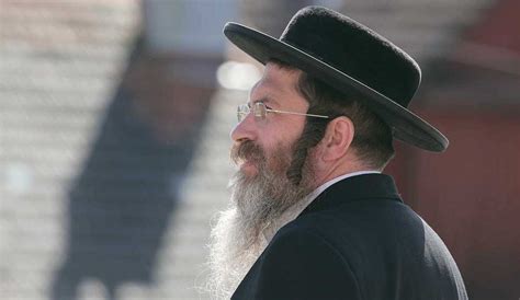 7 Key Beliefs and Practices From Hasidic Judaism