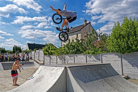 Sam en condor hip | Skatepark du Plessis Robinson | fred mairet | Flickr