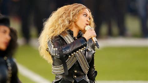 Super Bowl 50: Beyonce Takes Fans Behind the Scenes of Her Performance ...