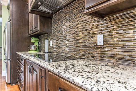 Delicatus White Granite | Kitchen and Bathroom Countertops