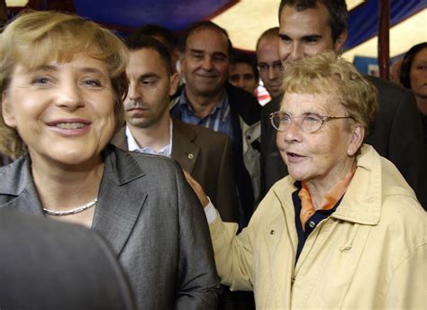 Angela Merkel's Mother Has Died, DPA Reports - Bloomberg