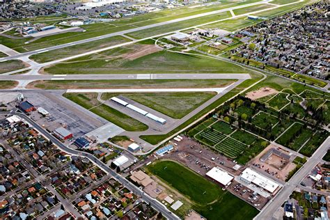 Navigating the Latest FAA Airport Design Standards: 5 Highlights Airport Officials Need to Know