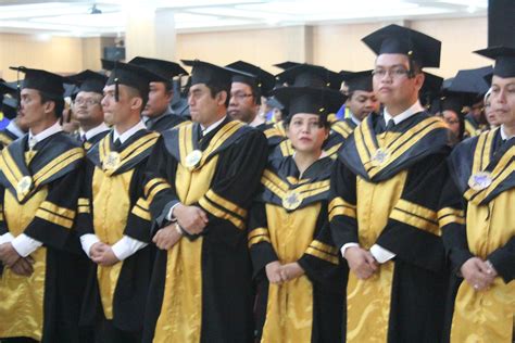 HIMPUNAN MAHASISWA MANAJEMEN UNIVERSITAS PAMULANG (HMM - UNPAM): WISUDA ...