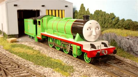 58745 BACHMANN THOMAS RANGE HENRY THE GREEN ENGINE WITH MOVING EYES – Sawyer Models