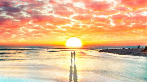 Beach Couple Watching Sunset 4k, HD Artist, 4k Wallpapers, Images, Backgrounds, Photos and Pictures