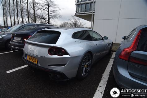 Ferrari GTC4Lusso - 6 March 2020 - Autogespot