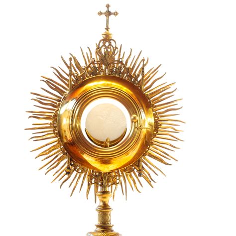 The Power of Eucharistic Adoration - Catholic Digest