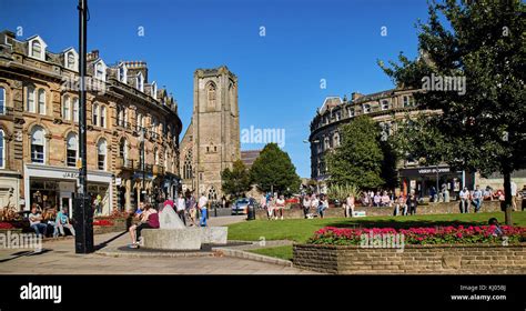 England, NorthYorkshire, Harrogate, spa town, Montpellier quarter, St ...