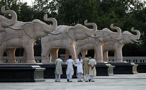 Mayawati's Elephant Statues Usher New Rules About Wasting Public Money