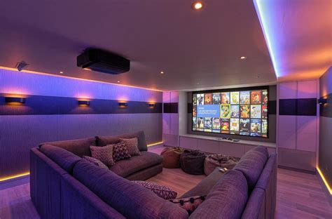 20 Well-Designed Contemporary Home Cinema Ideas for the Basement | Home ...