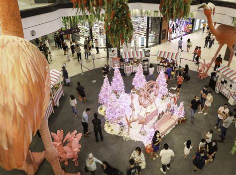 Gamuda Land’s Quayside Mall draws strong crowd on launch day | Business Today