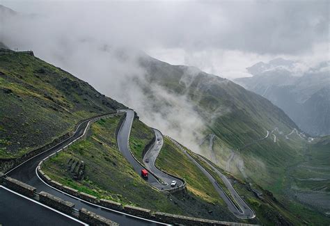 Stelvio Pass, one of the highest roads in the Alps - Roadstotravel