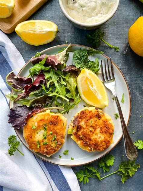 Easy Smoked Haddock Fishcakes - The Real Meal Deal