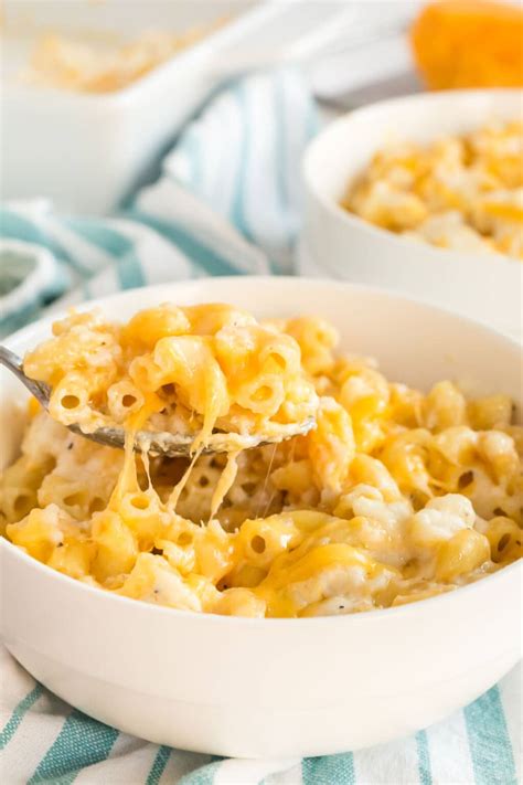 Easy Baked Macaroni and Cheese - Play Party Plan