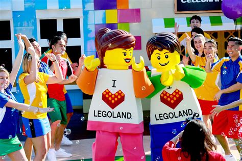 Legoland California unveils two new Lego Characters - Park World Online ...