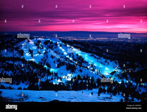 USA IDAHO Boise Bogus Basin Ski Area night skiing Stock Photo: 6932272 ...