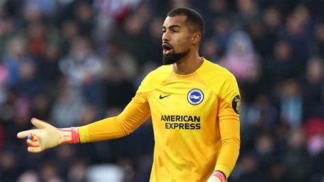 Man Utd ramp up interest in Brighton star De Zerbi wants out as Ten Hag aims to solve key issue