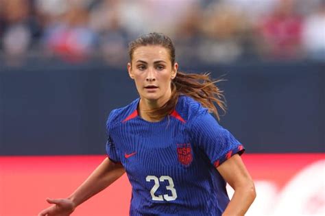 Arsenal expected to complete deal for USWNT defender Emily Fox - The ...