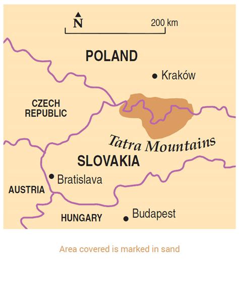 Walking in the Tatra Mountains Guidebook; 50 Walks - Sunflower Books