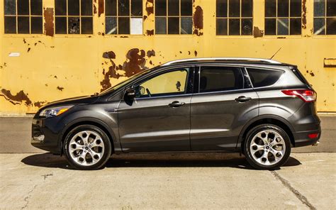 Versatile Ford Escape gets big boost from Sync 3 (pictures) - CNET