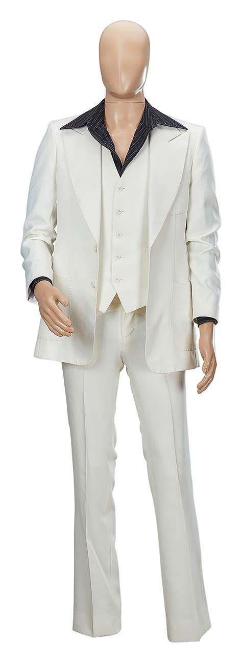 John Travolta’s white ‘Saturday Night Fever’ suit fetches $260K at auction | CNN