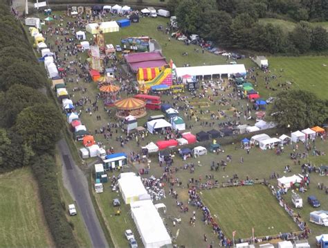 Birdseye view of Buckham Fair 2014 | Martin clunes, Doc martin, Martin