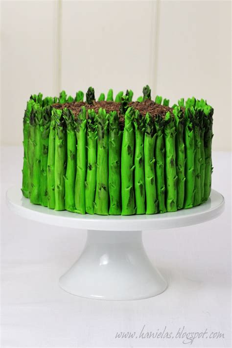 Haniela's: ~Asparagus Cake - Detailed Tutorial~