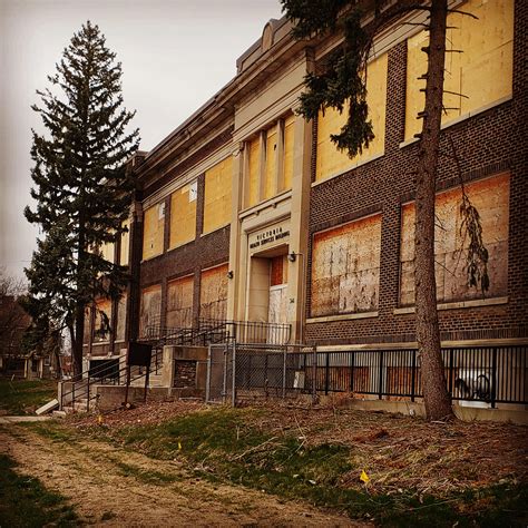 Abandoned hospital building : r/abandoned