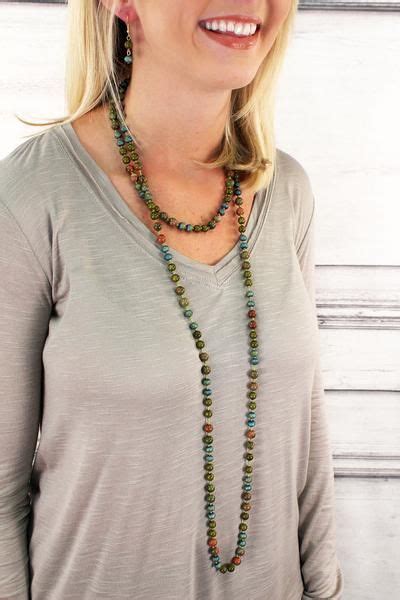 Add this long, chic beaded necklace to your outfit of the day! | Fashion jewelry, Necklace ...