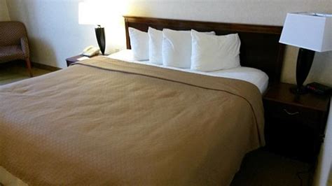 QUALITY INN & SUITES - Prices & Hotel Reviews (Somerset, KY)