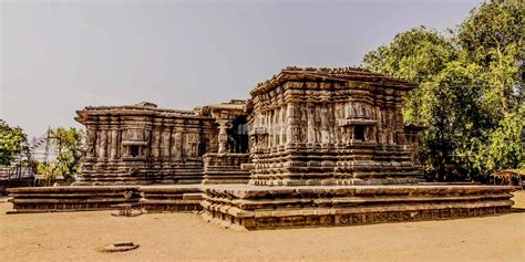 Thousand 1000 Pillar Temple, Warangal / Hanamkonda (History, Built by ...