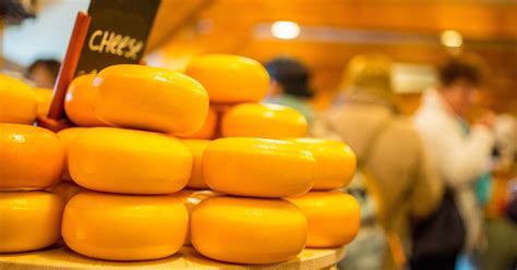 The Top 3 Dutch Cheese Markets You Need To Visit In The Netherlands ...