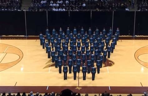 Dancers form a big circle, wows crowd with incredibly precise high kick ...