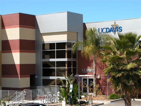 UC Veterinary Medical Center, San Diego - About the University of California Veterinary Medical ...