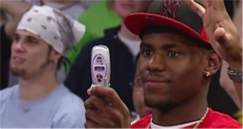 WWE: Lebron James recording Stone Cold on a flip phone in 2003