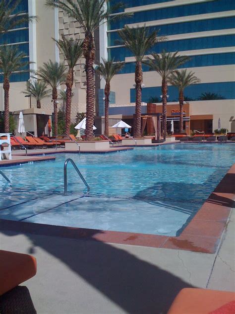 Aliante Casino Hotel Spa Pool - Mommy Travels