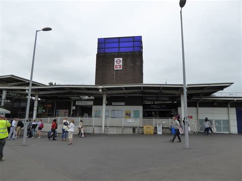 Tottenham Hale station | UK Transport Wiki | Fandom