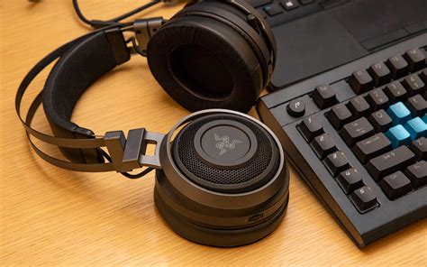 Razer Nari Ultimate Headset Review: Bad Vibrations | Tom's Guide