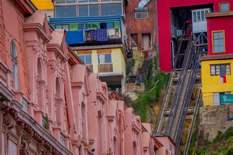 10 Best Things to do in Valparaiso, Chile – Touropia Travel