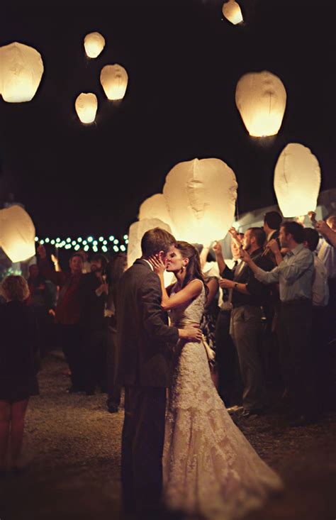 When Love Happens....: Sky lanterns lovin!