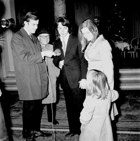 Paul McCartney marries Linda Eastman • The Paul McCartney Project