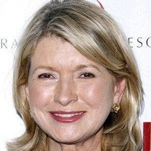 Martha Stewart - Age, Family, Bio | Famous Birthdays