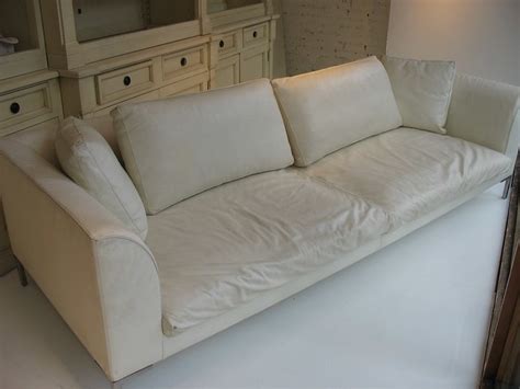 White Leather Couch | -Chic modern design -chrome feet -13h … | Flickr