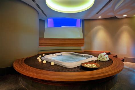 Indoor Hot Tubs - 10 Things You Should Consider First