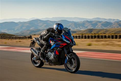 BMW Motorrad Unveils the M 1000 XR - 2Ner