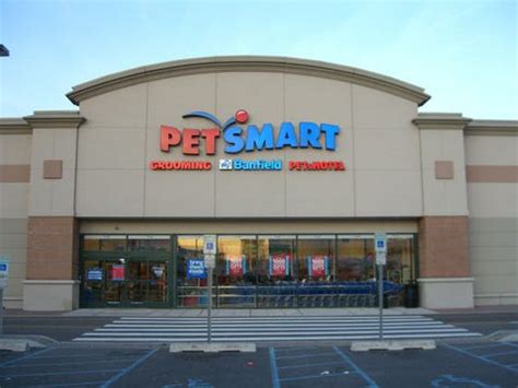 PetSmart goes private in $8.7 billion sale - Business Insider