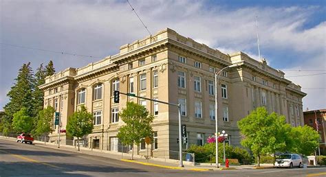 Butte Courthouse – Haunted Houses